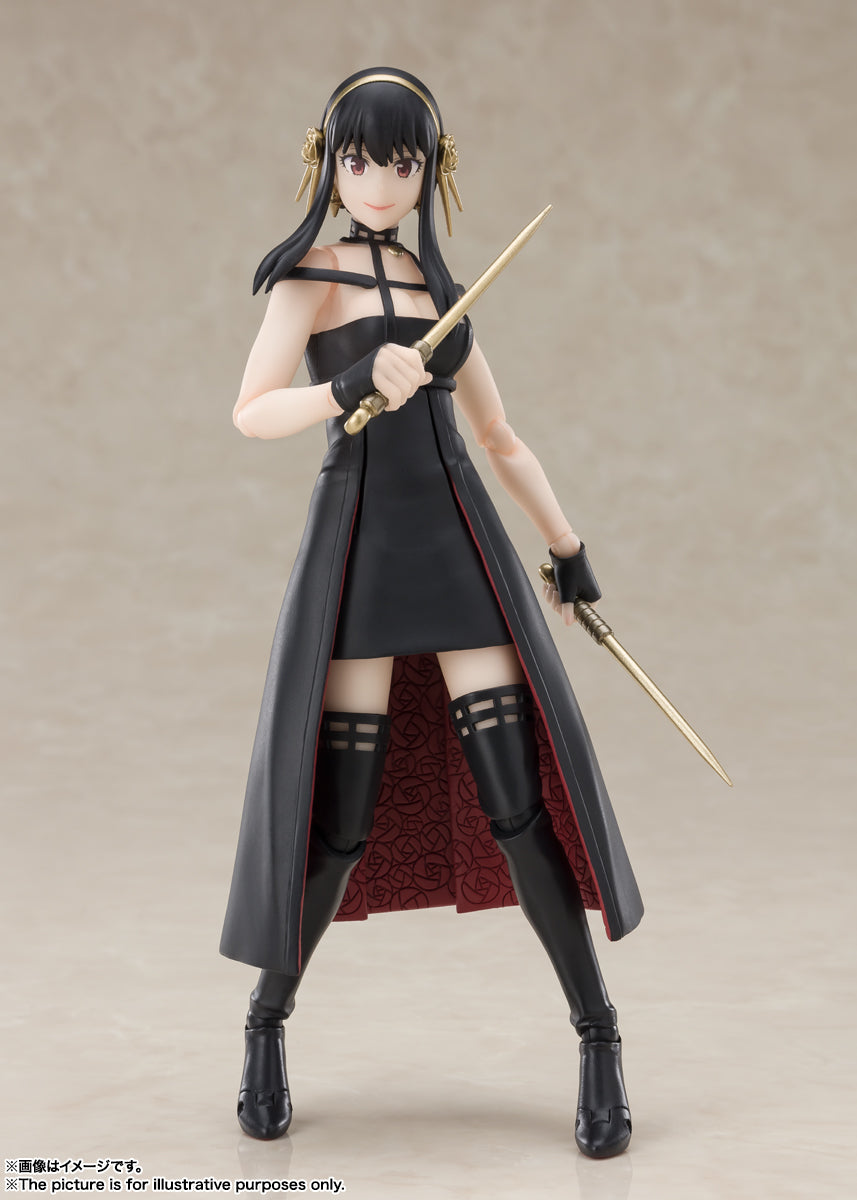 Yor Forger Figure by FURYU Corporation