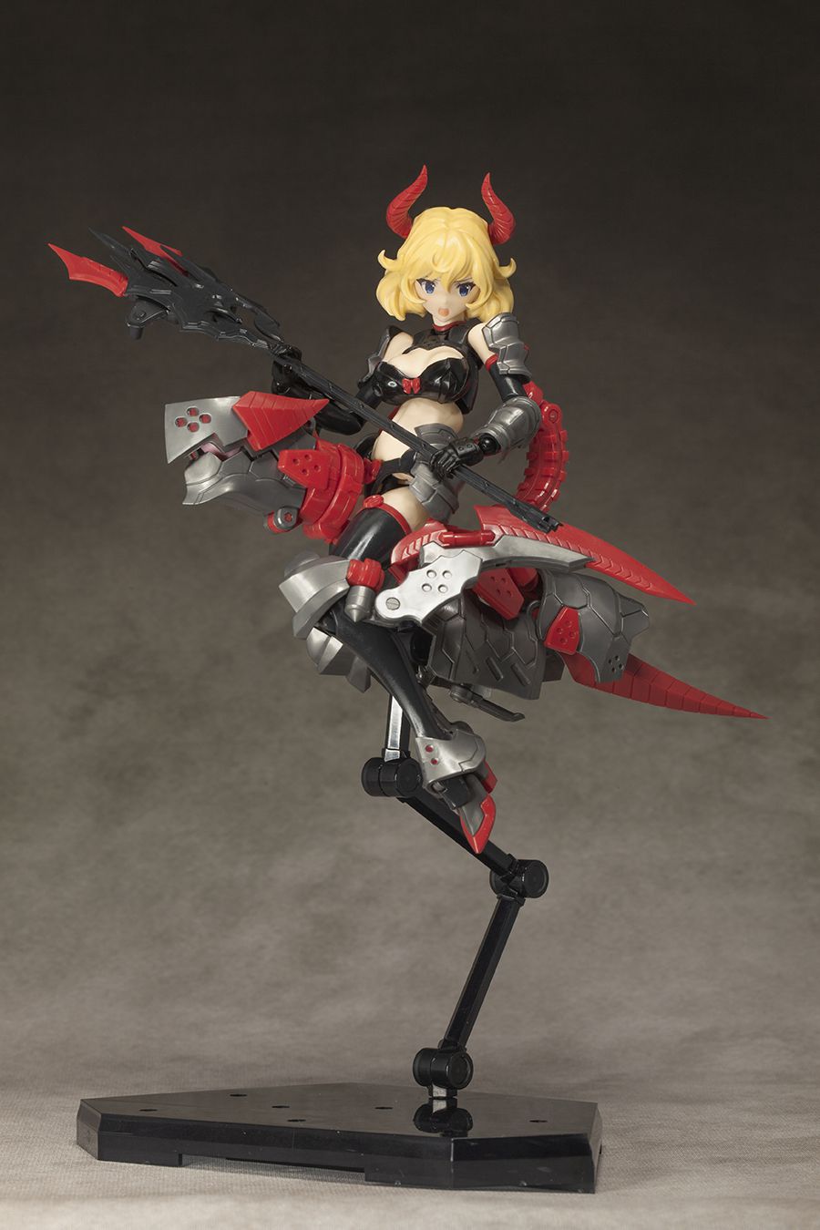 Dark Advent Vol. 1 Dragondress Sophia DX Ver. 1.1 - Glacier Hobbies - Skytube