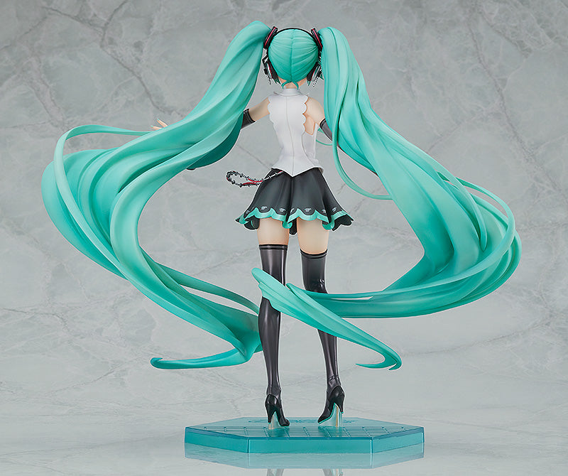 [PREORDER] Hatsune Miku NT 1/8 Scale Figure - Glacier Hobbies - Good Smile Company