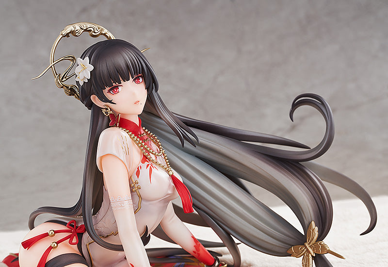 [PREORDER] Qu: Crimson Blessing 1/7 Scale Figure - Glacier Hobbies - Luminous Box